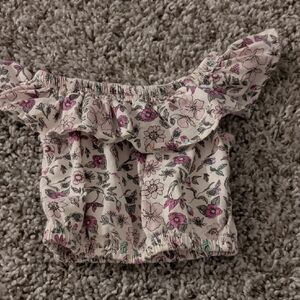 6/$35 Jessica Simpson Floral Ruffle Top - Pink and White